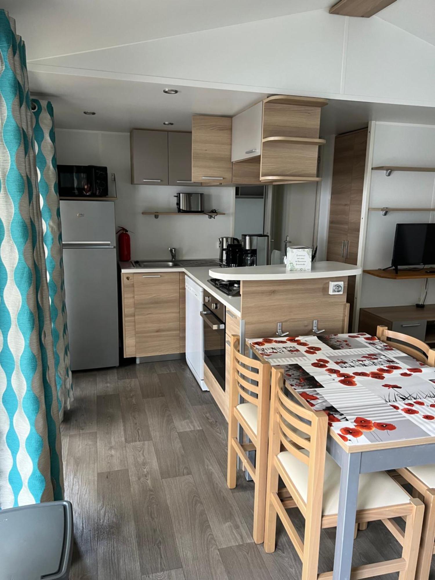 Mobilhome La Carabasse Vias Plage Exteriér fotografie